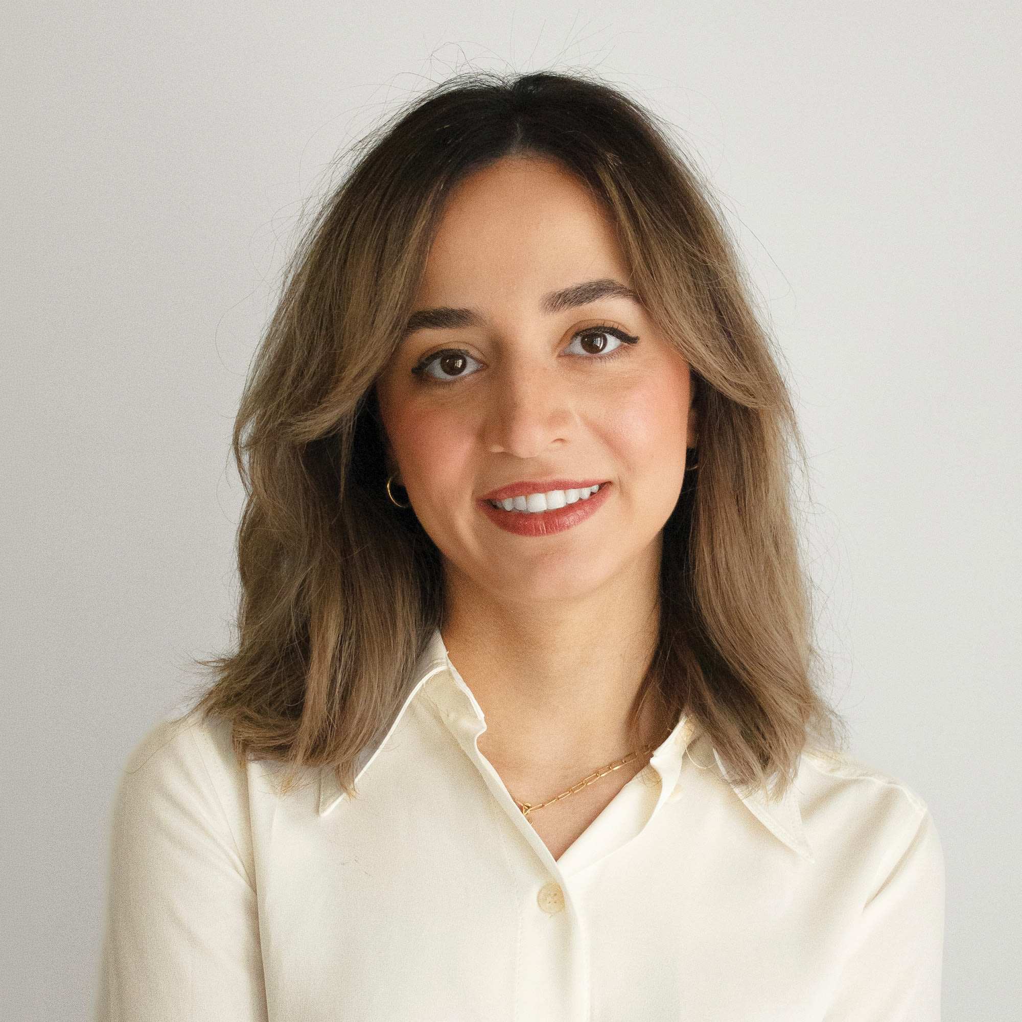 Dr. Negar Mir Sharifi, Cobourg Dentist